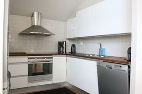 Modern and white kitchen 